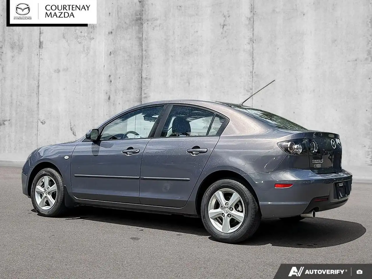 Mazda 3 photo Mazda 3