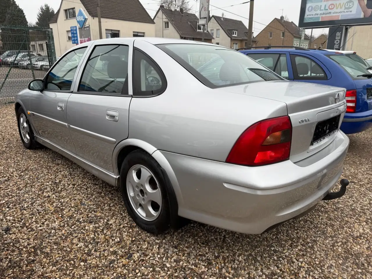 Opel Vectra 1.8 16V Elegance*2HAND*TÜV NEU*, foto 5