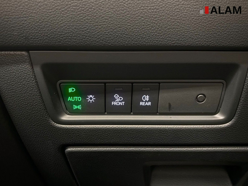 Volkswagen Touareg R-Line 4Motion ACC Lane Matrix RFK Side — photo 15