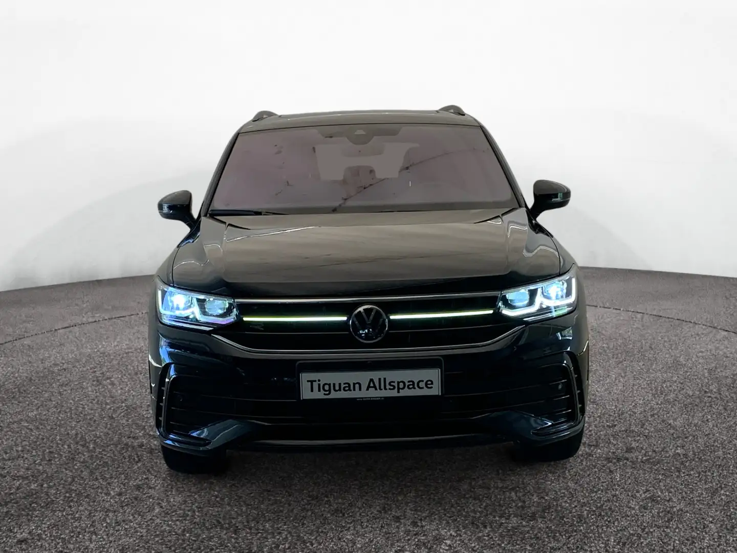 Volkswagen Tiguan Allspace R-Line TSI 4M 7-S.*PANO*360*MATRIX Černá - 2