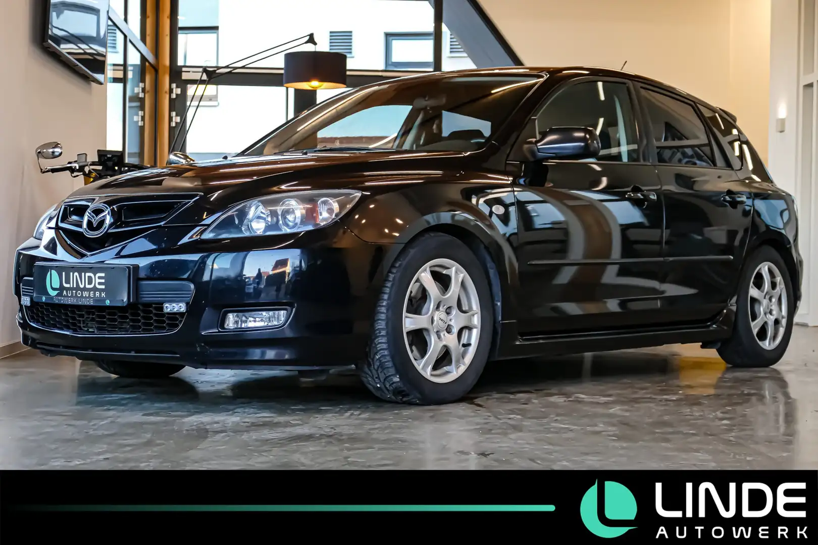 Mazda 3 2.0 Kintaro |AHK|NAVI|PDC|KLIMA|WEBASTO|16 ALU Noir - 1