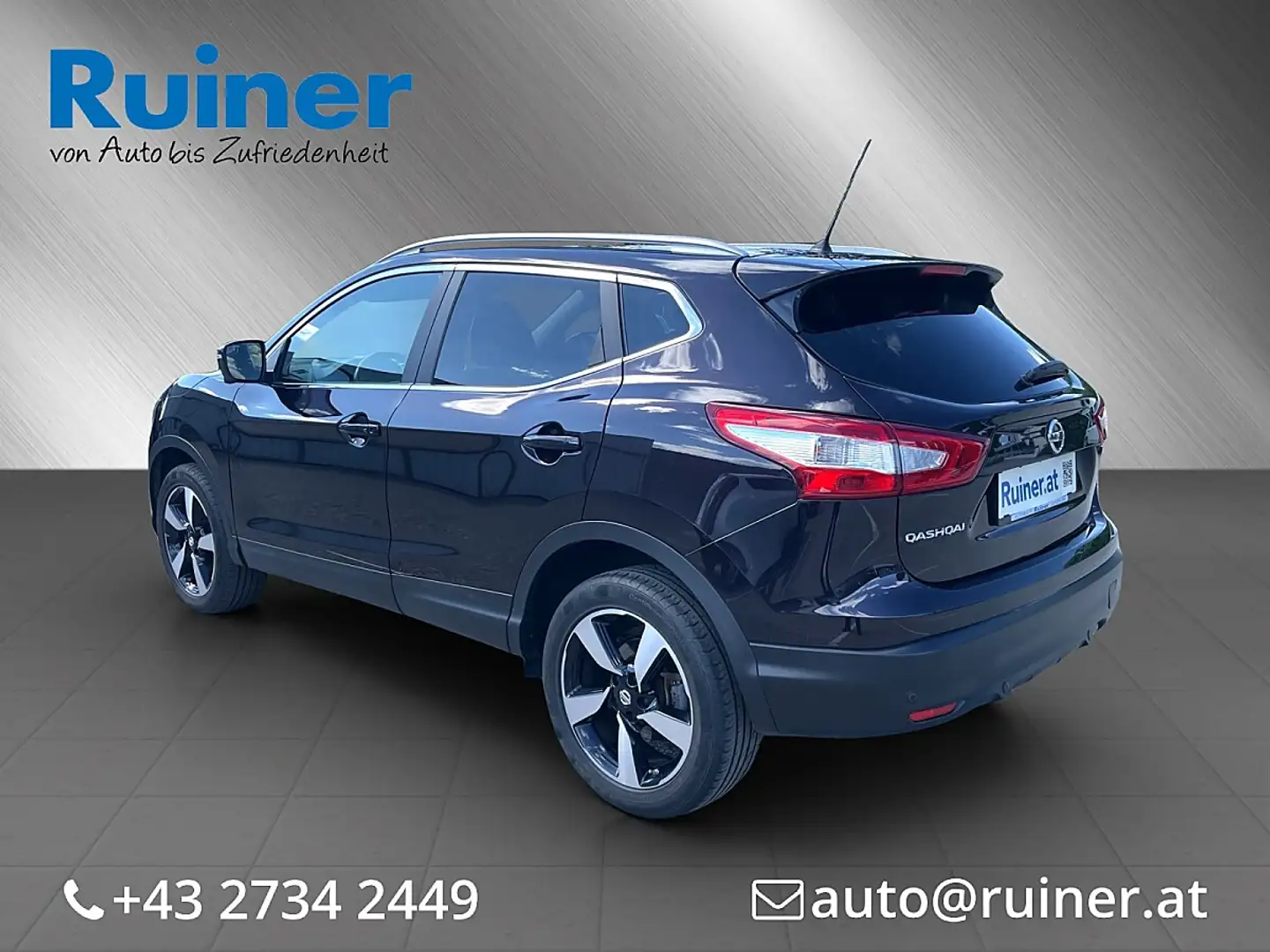 Nissan Qashqai 1,5 dCi N-Connecta Schwarz - 2