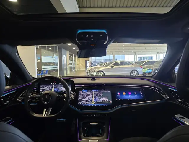 Mercedes-Benz E-Class view 24