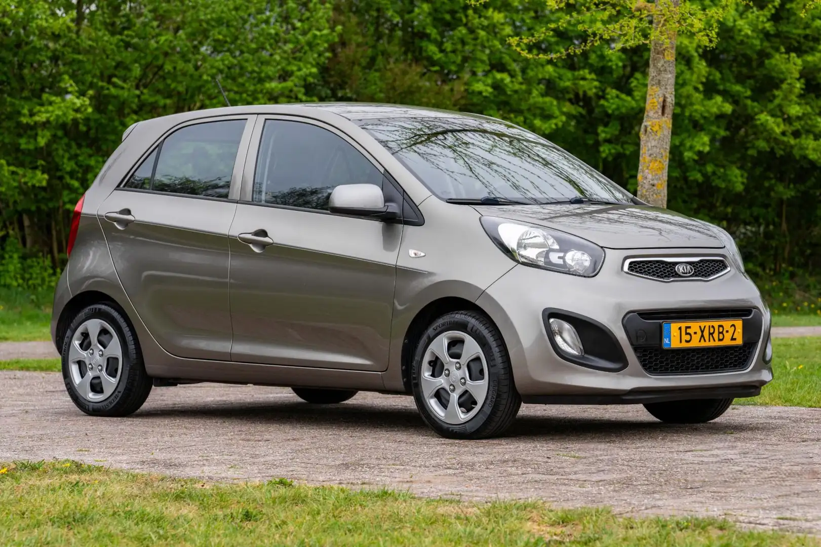 Kia Picanto 1.0 CVVT Comfort Pack 82.350 km + NAP NL-auto Grigio - 2