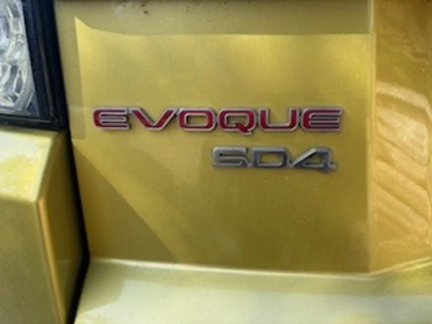 Land Rover Range Rover Evoque SD4 Aut. Yellow Edition - 1