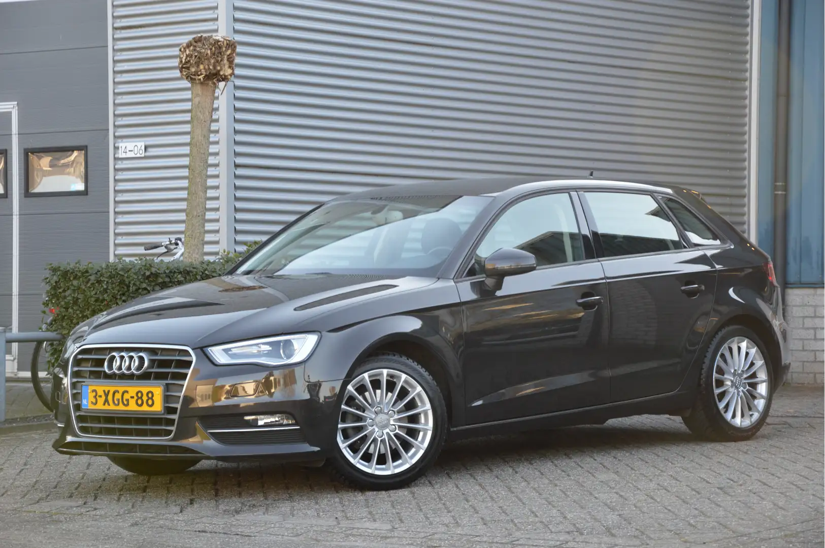 Audi A3 Sportback 1.4 TFSI Ambition Pro Line plus LED | NA Braun - 1