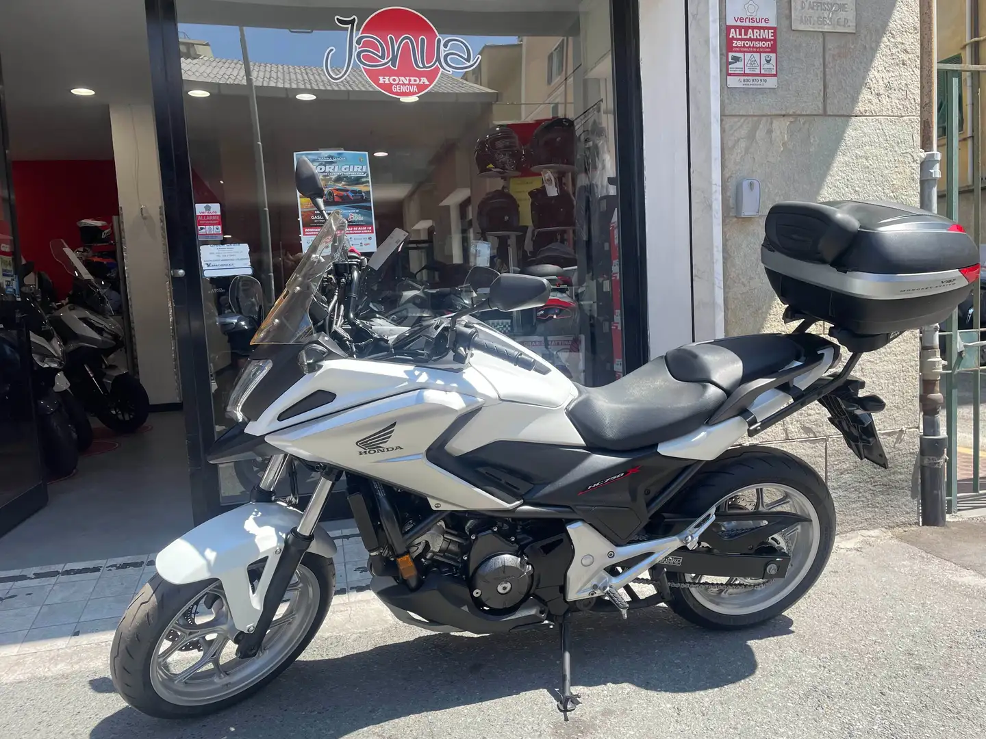 Honda NC 750 X DCT ABS Bianco - 1