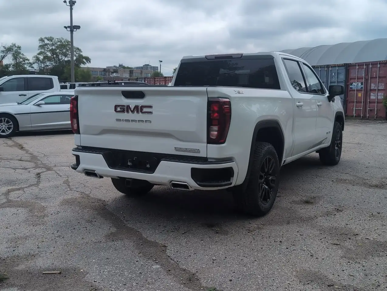 GMC Sierra 1500 снимка GMC Sierra 1500
