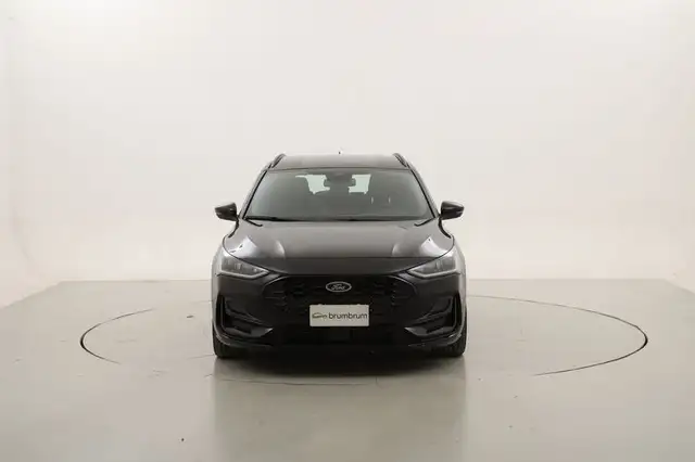 Ford Focus view 8