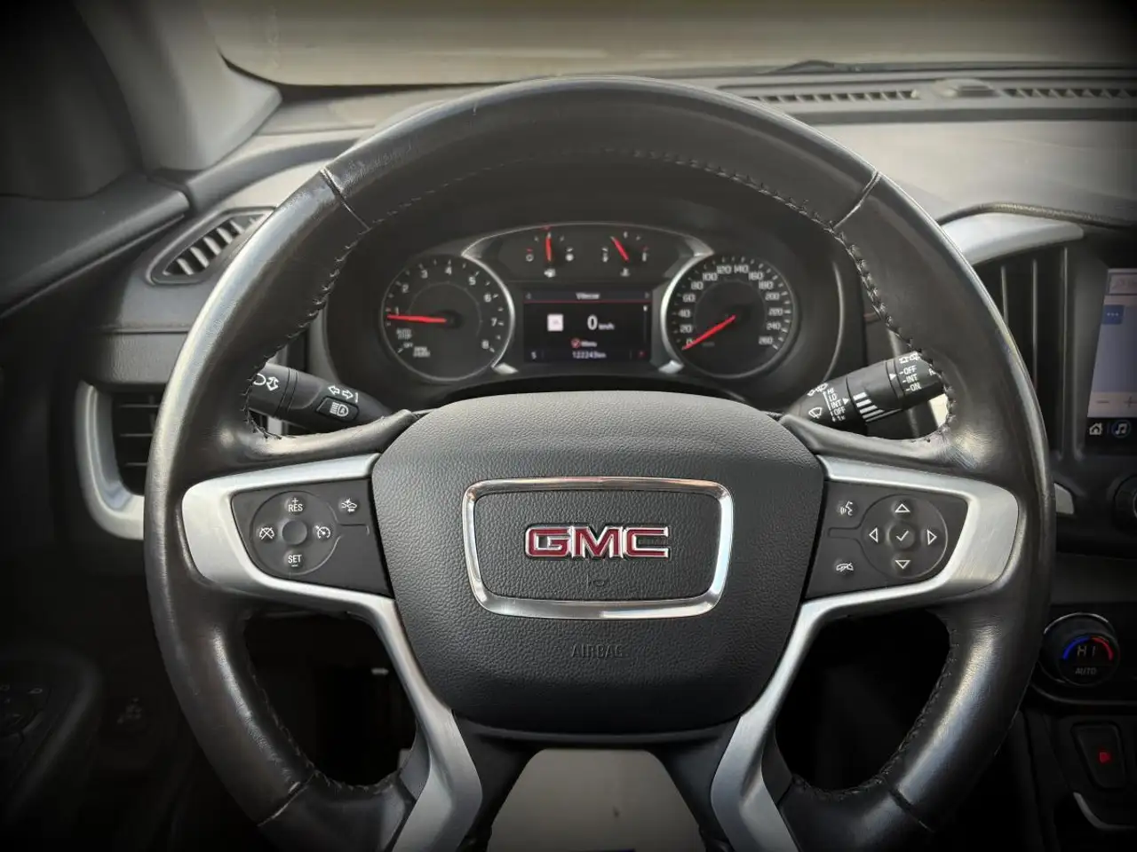GMC Terrain снимка GMC Terrain