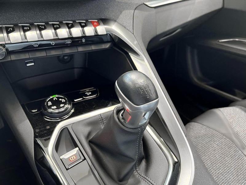 Peugeot 5008 1.2 PureTech 96kW S&S Crossway 7 plaatsen ! — photo 14