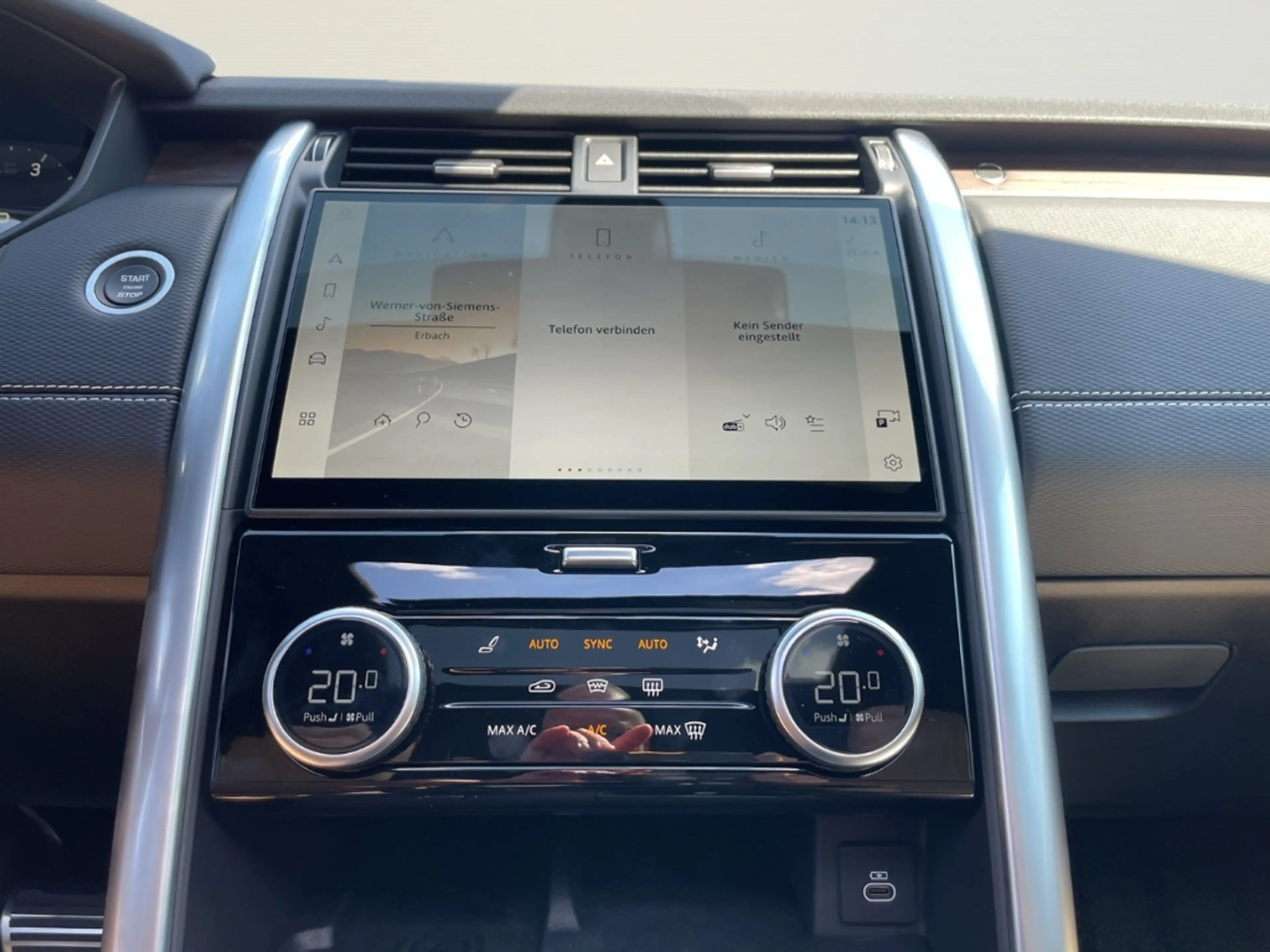 Land Rover Discovery D350 Dynamic HSE+7-Sitzer+St.Hzg.+AHK+Pano — photo 13