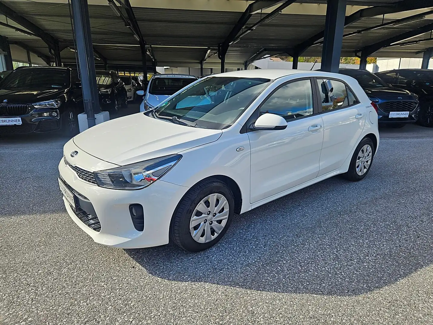 Kia Rio 1,25 MPI Neon ISG Weiß - 2
