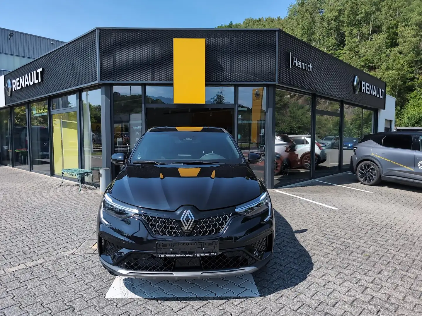 Renault Arkana Techno Mild Hybrid 140 EDC GJR Navi Sitzheizung Nero - 1