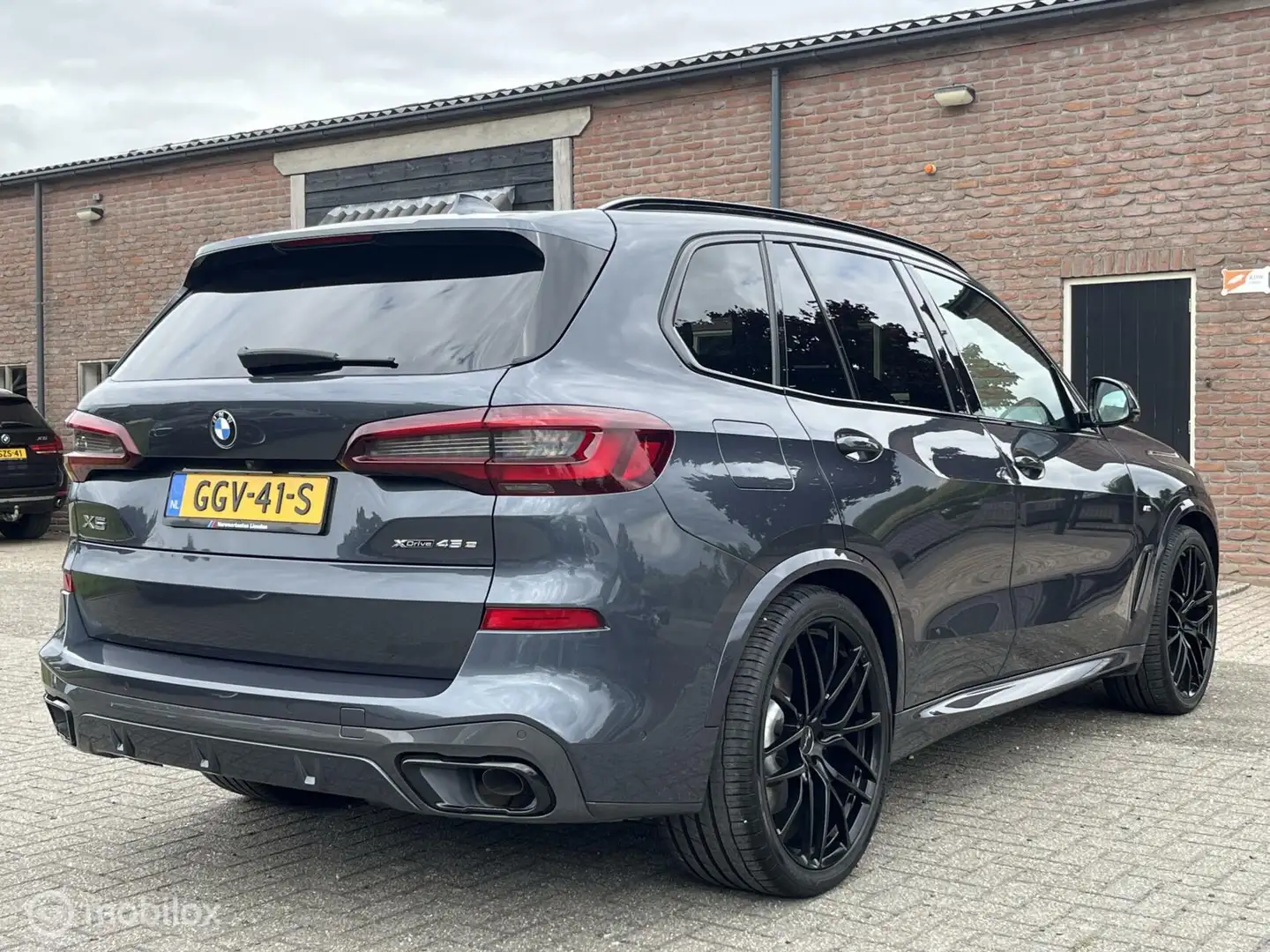 BMW X5 xDrive45e High Exe M-Sport Hud Camera Panorama Tre Grijs - 2