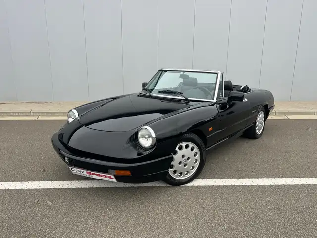 Alfa Romeo Spider 2.0 l  - 125 cv -