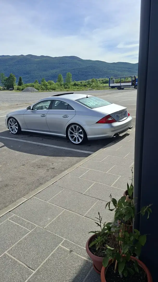 Mercedes-Benz CLS 500 Aut. - 2