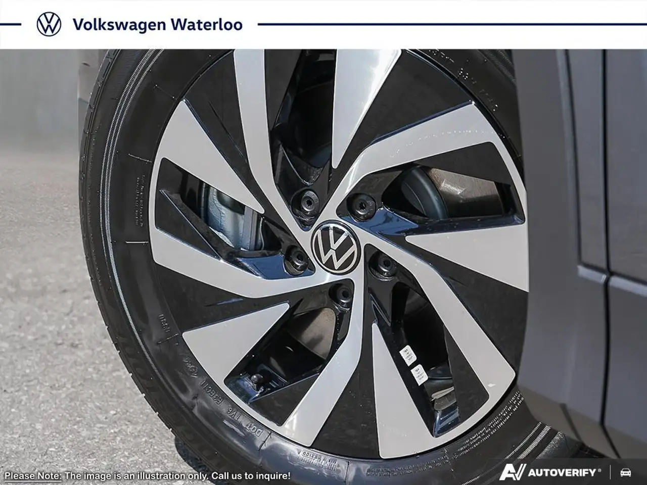 Volkswagen Tiguan photo Volkswagen Tiguan