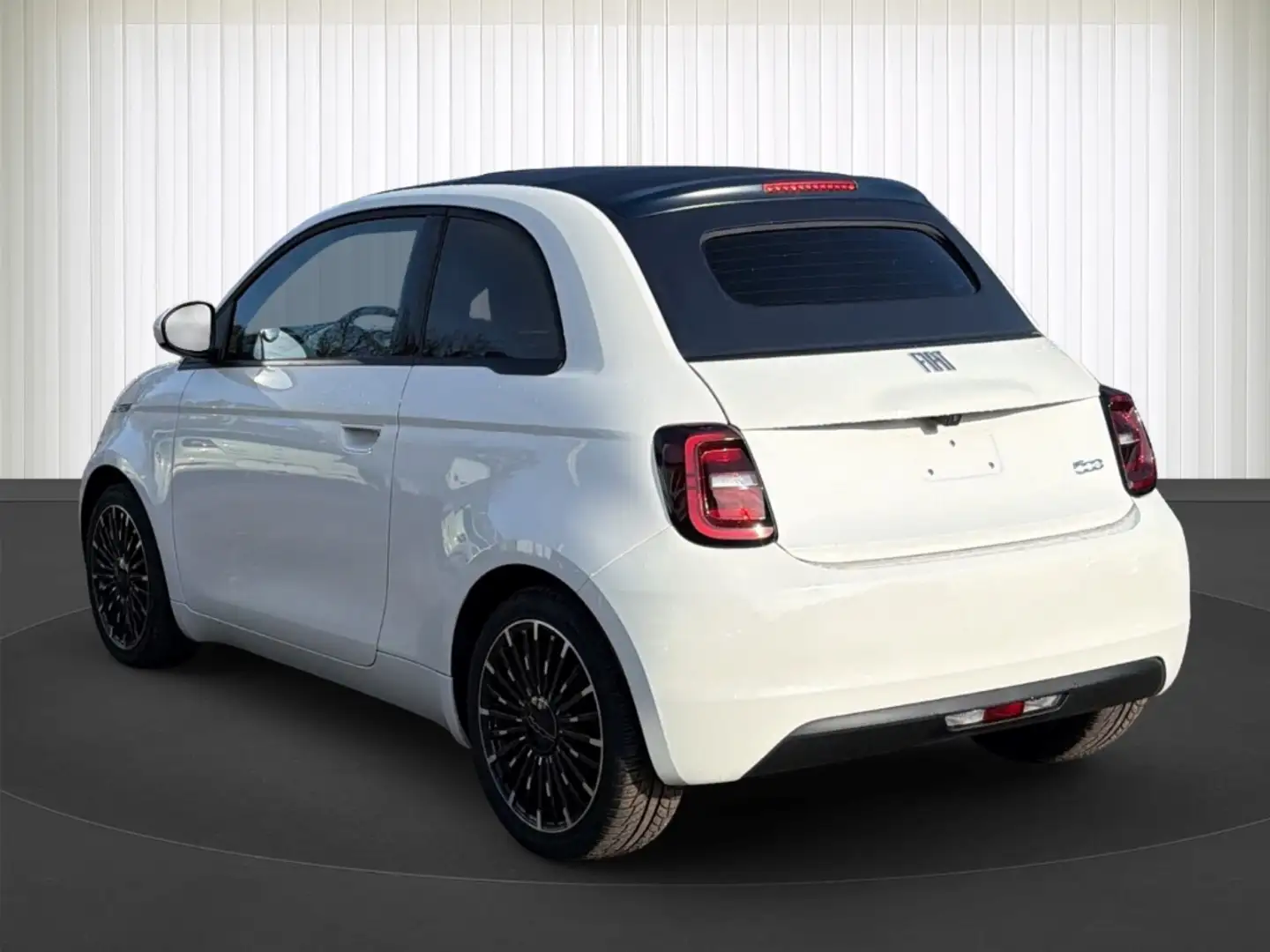 Fiat 500e 43 kWh Icon MJ22 Navi Apple CarPlay Android Auto Weiß - 2