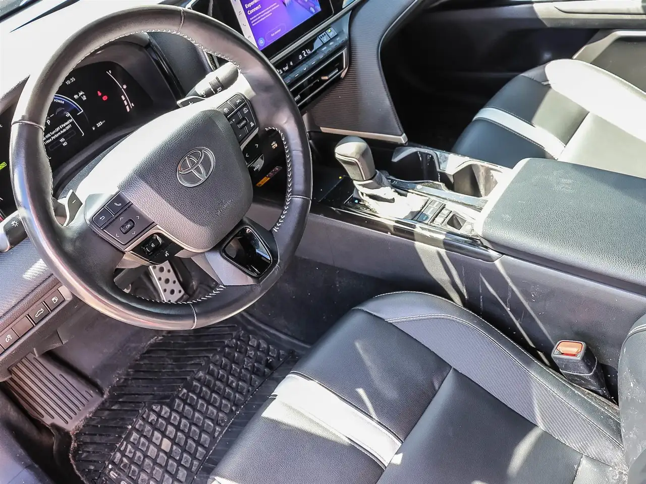 Toyota RAV 4 photo Toyota RAV 4