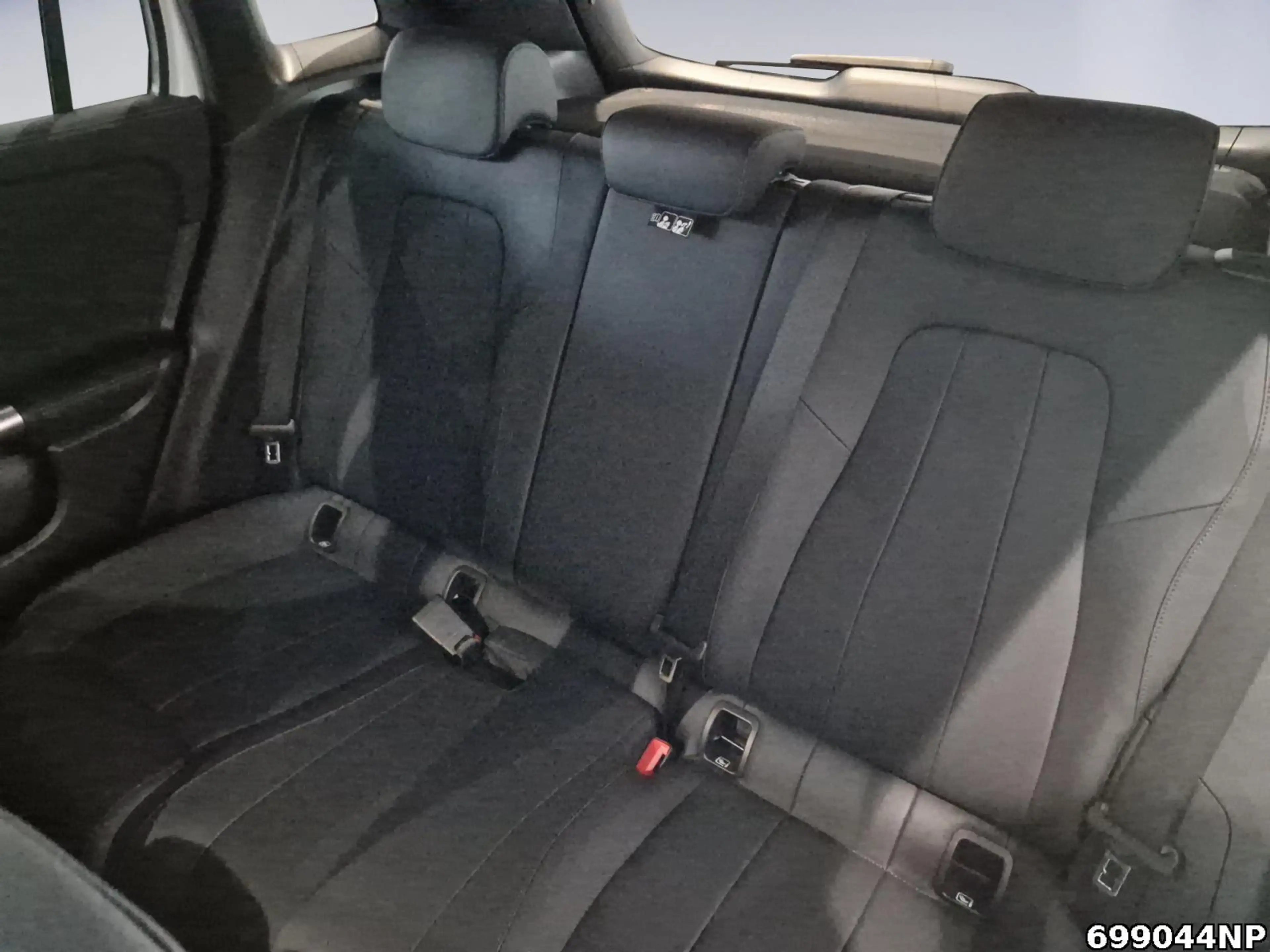 Mercedes-Benz GLA 180 d Progressive AHK Kamera Lenkradhzg LED — photo 11