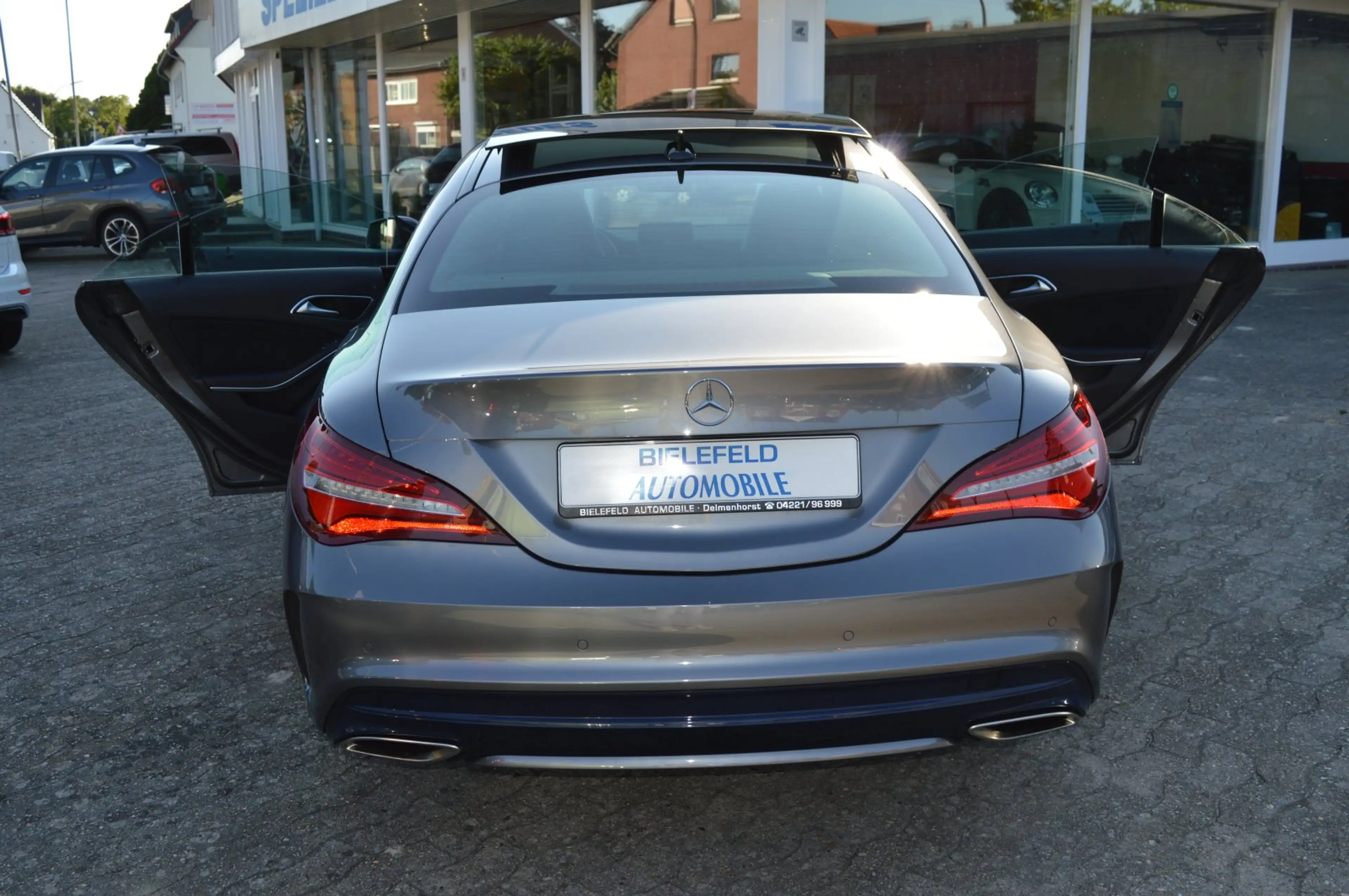 Mercedes-Benz CLA 220 4Matic Coupe 7G-Tronic AMG Line Pano/LED/Navi/Soun — photo 13