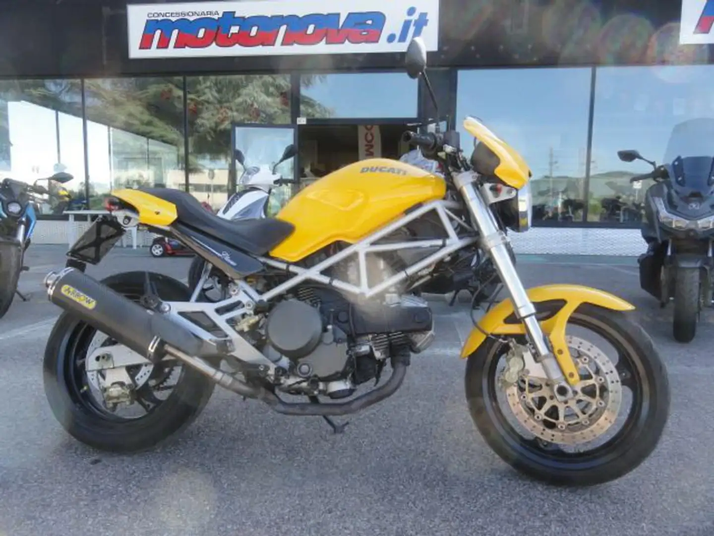 Ducati Monster 600 MONSTER 600 Jaune - 1