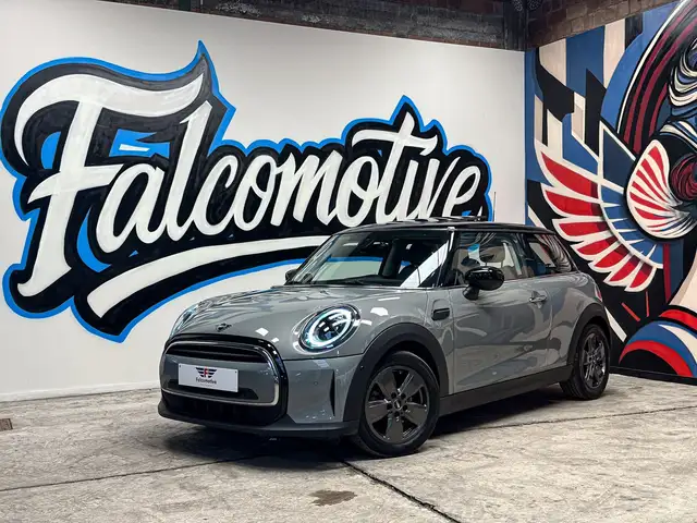 MINI Cooper 1.5i*AUT*PANODAK*HARMAN/K*ADAP-CRUISE*LED*