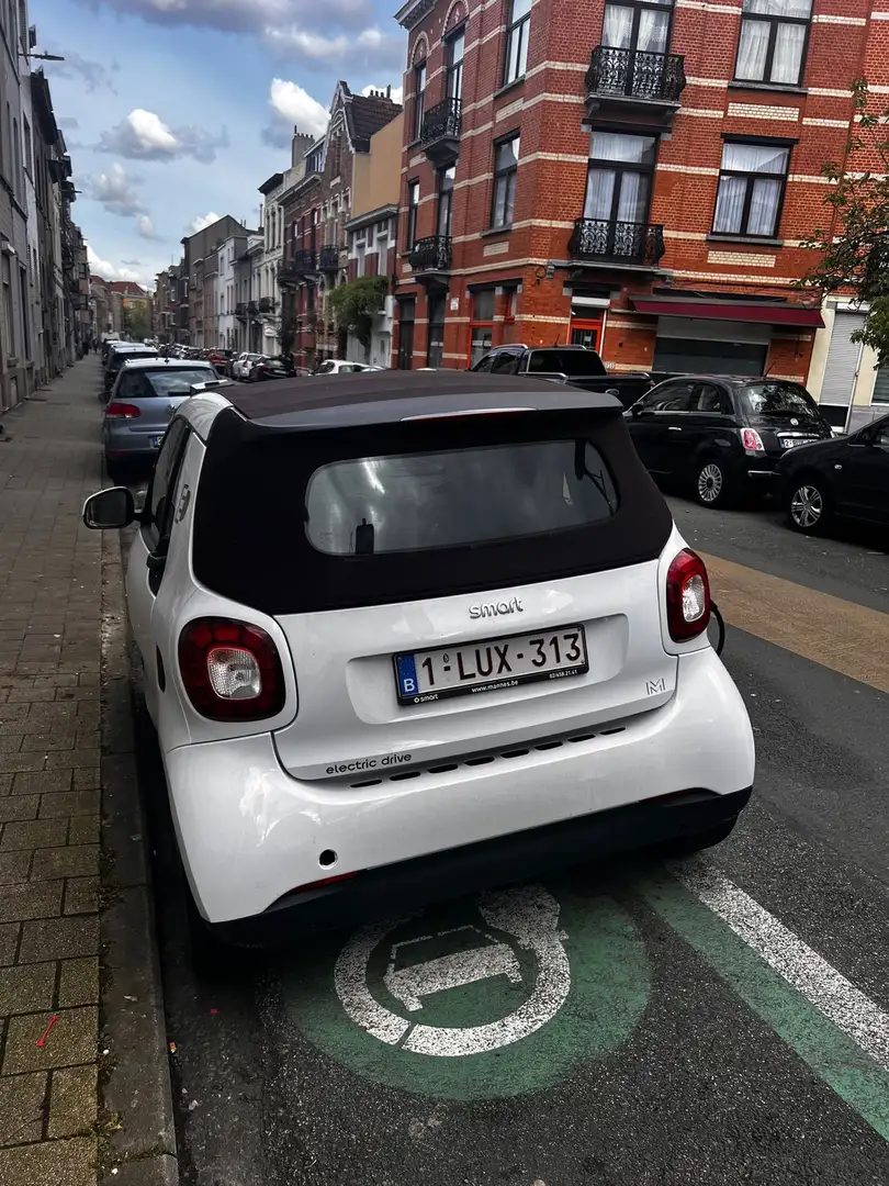 smart forTwo 17.6 kWh ED Business Solution Blanc - 2