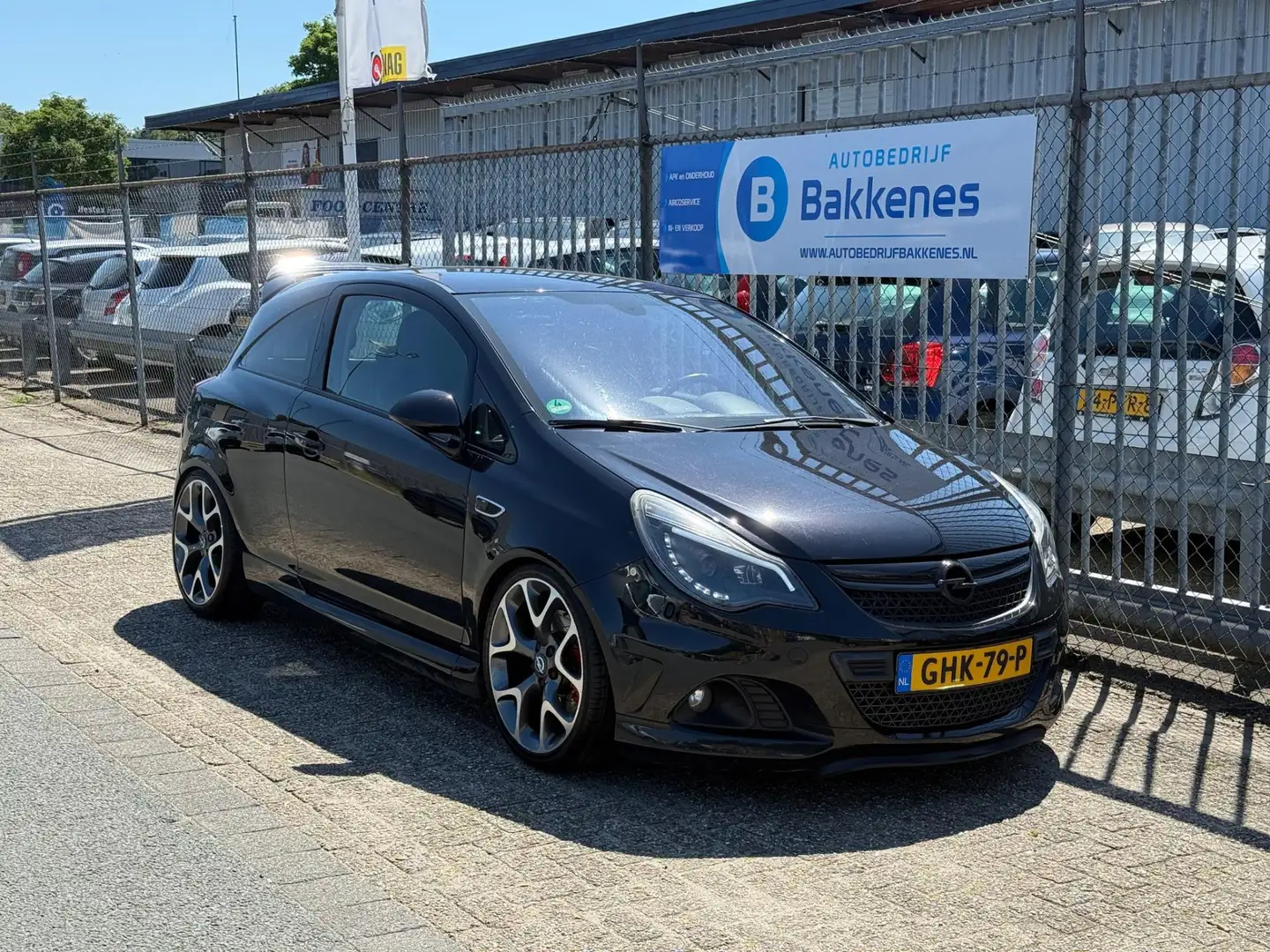 Opel Corsa 1.6-16V Turbo OPC | Recaro | Schaalstoel | Maxton Zwart - 1