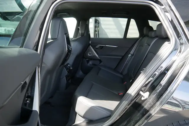 BMW 540 d xDrive *M-Paket Pro/AHK/M-Sitze/Standhzg./Adapt Fahrwerk Prof./B&W Sound/Sitzlüftung* Ansicht 5