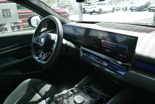BMW 540 d xDrive *M-Paket Pro/AHK/M-Sitze/Standhzg./Adapt Fahrwerk Prof./B&W Sound/Sitzlüftung* Ansicht 29