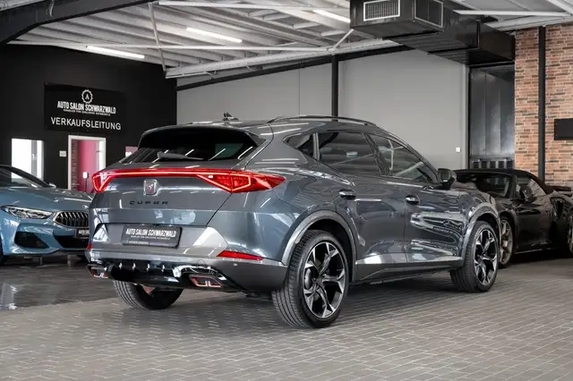 Cupra Formentor view 9