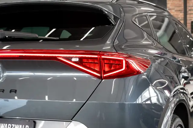 Cupra Formentor view 8