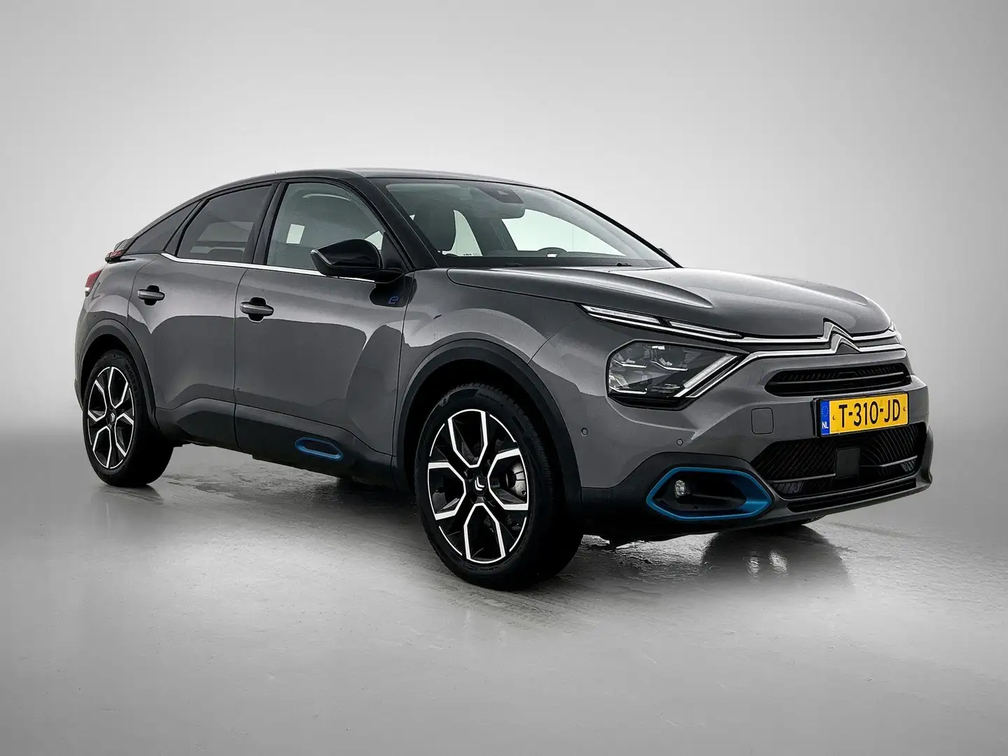 Citroen E-C4 Shine 50kWh 136pk Automaat | 1ste eigenaar | 3 FAS Grijs - 2