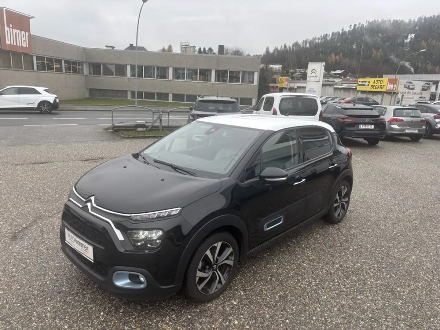 Citroen C3 PureTech 110 Elle Schwarz - 2