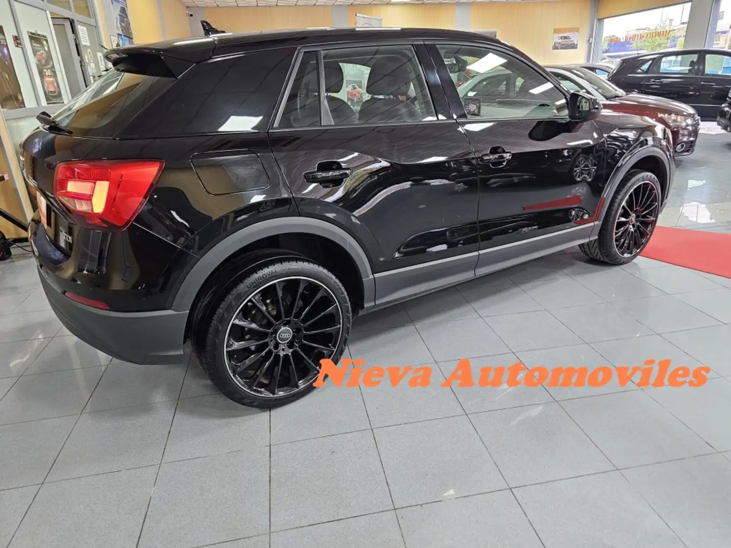 Audi Q2 1.6TDI Advanced S tronic 85kW Noir - 2
