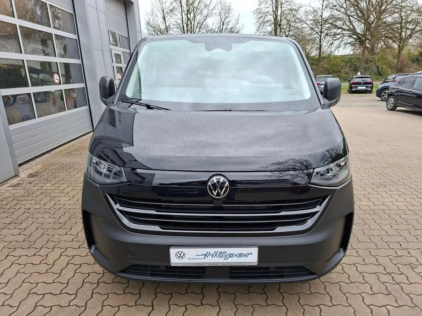 Volkswagen T7 Kombi 2.0 TDI 4Motion LR + AHK + 9-Sitzer Negro - 2