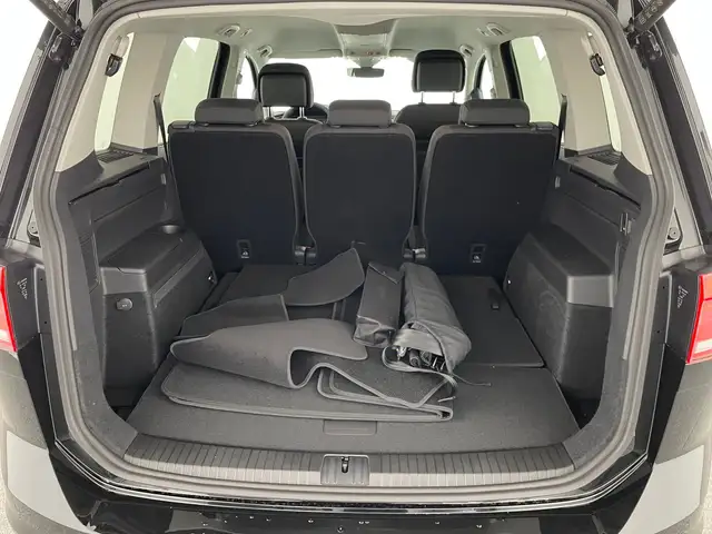 Volkswagen Touran view 7