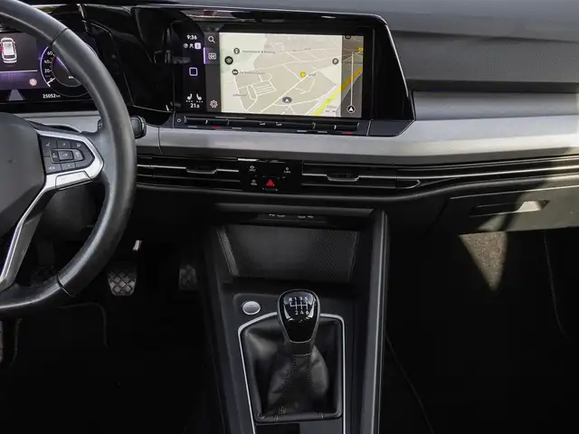 Volkswagen Golf view 12