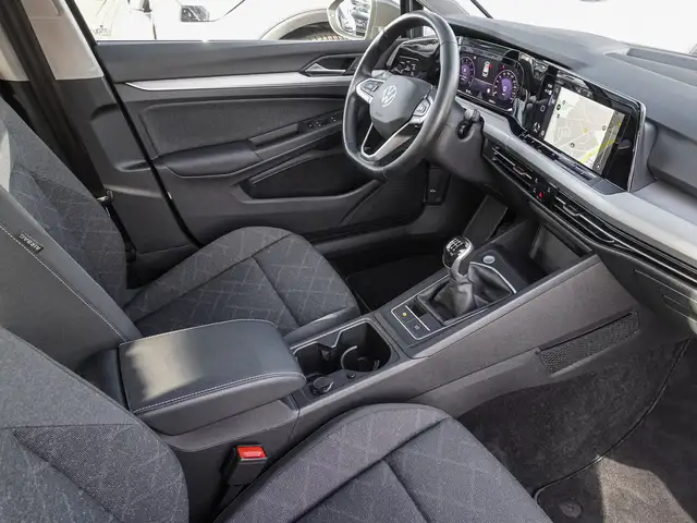 Volkswagen Golf view 8