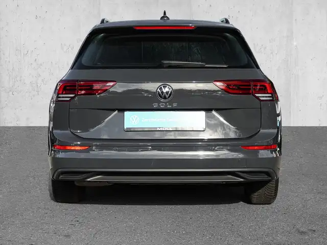 Volkswagen Golf view 6