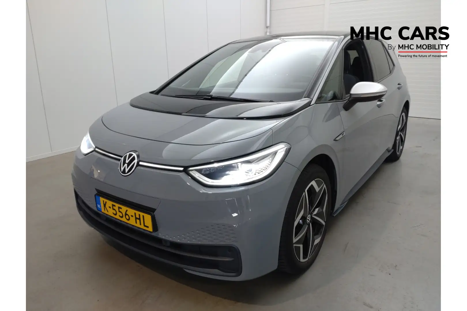 Volkswagen ID.3 First Plus 58 kWh | Verwacht | Navi | Stoelverwarm Grijs - 1