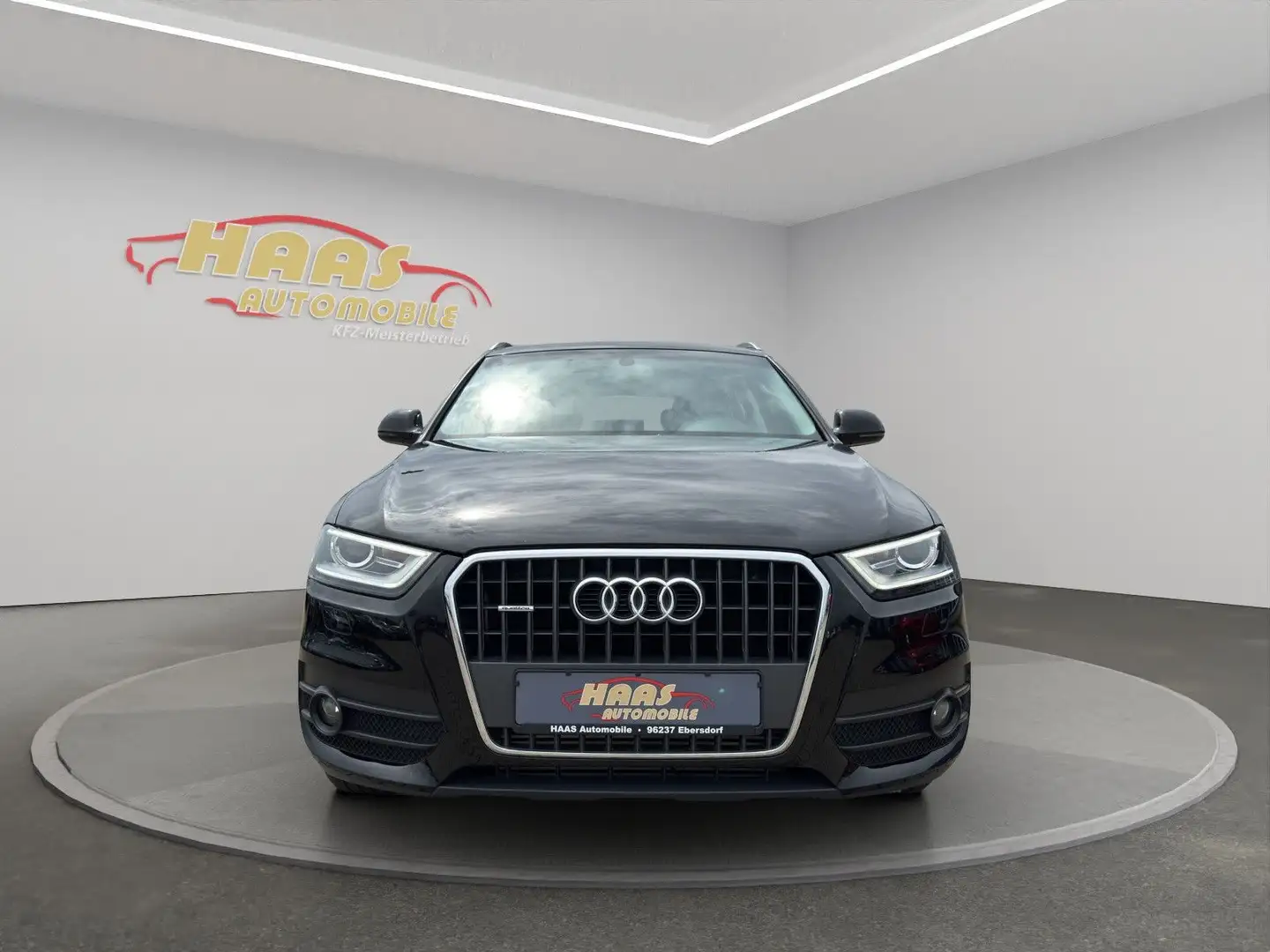 Audi Q3 2.0 TDI quattro*Xenon*AHK*aus 1.Hand* Zwart - 2