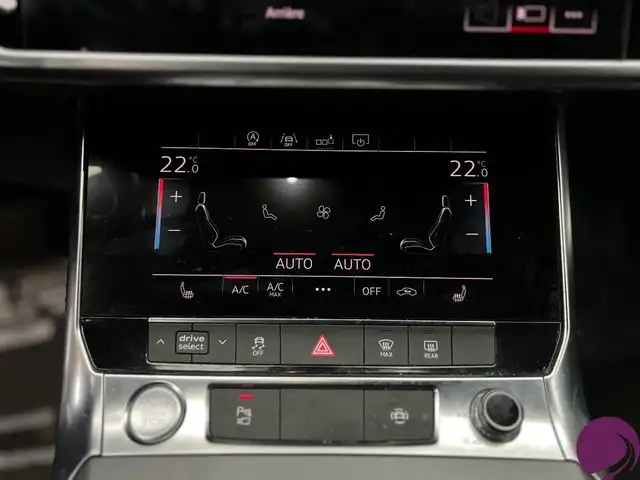 Audi A6 view 12