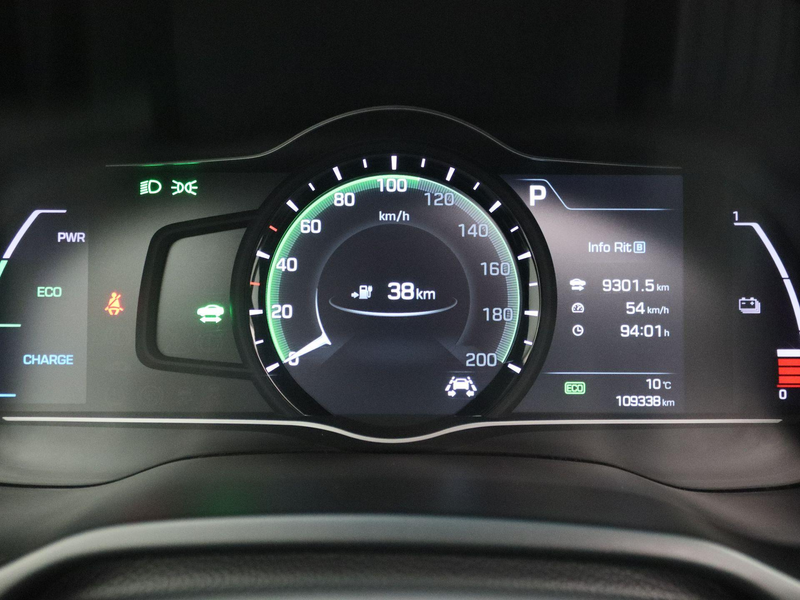 Hyundai IONIQ Premium EV | Schuifdak | Leder | Stoelverwarming | — photo 9