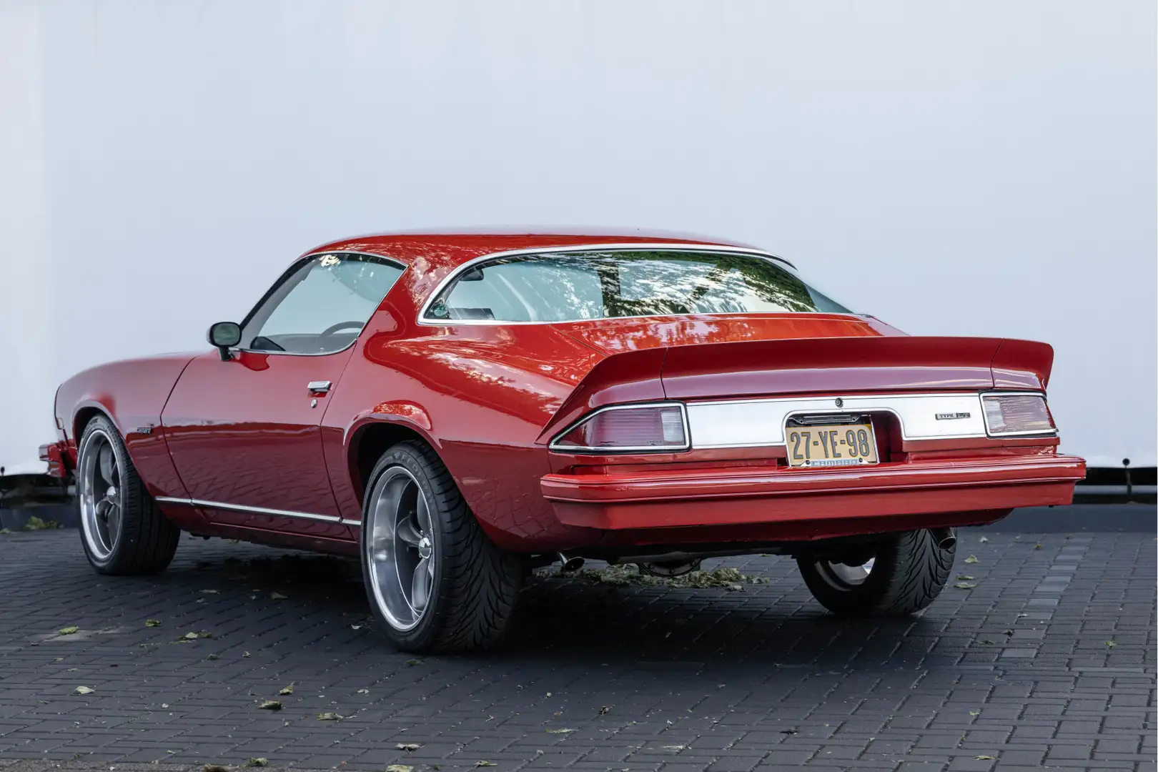 Chevrolet Camaro USA 305 CI Rojo - 2