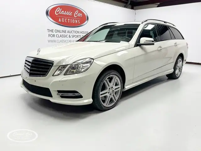 Mercedes-Benz E 550 ESTATE E500 Avantgarde AMG Styling - 91512 Km - ON