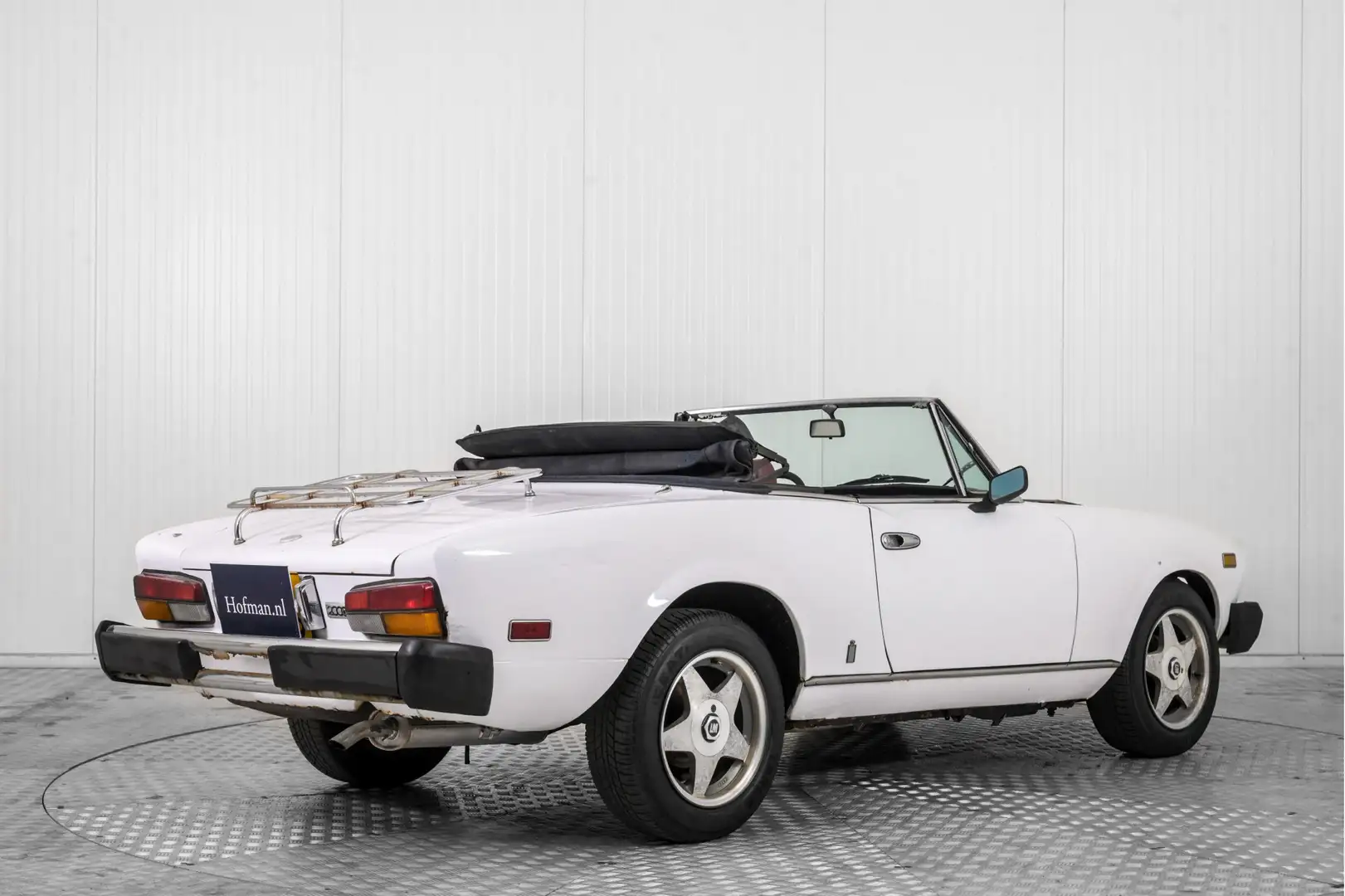 Fiat 124 Spider 2000 Sport Blanco - 2