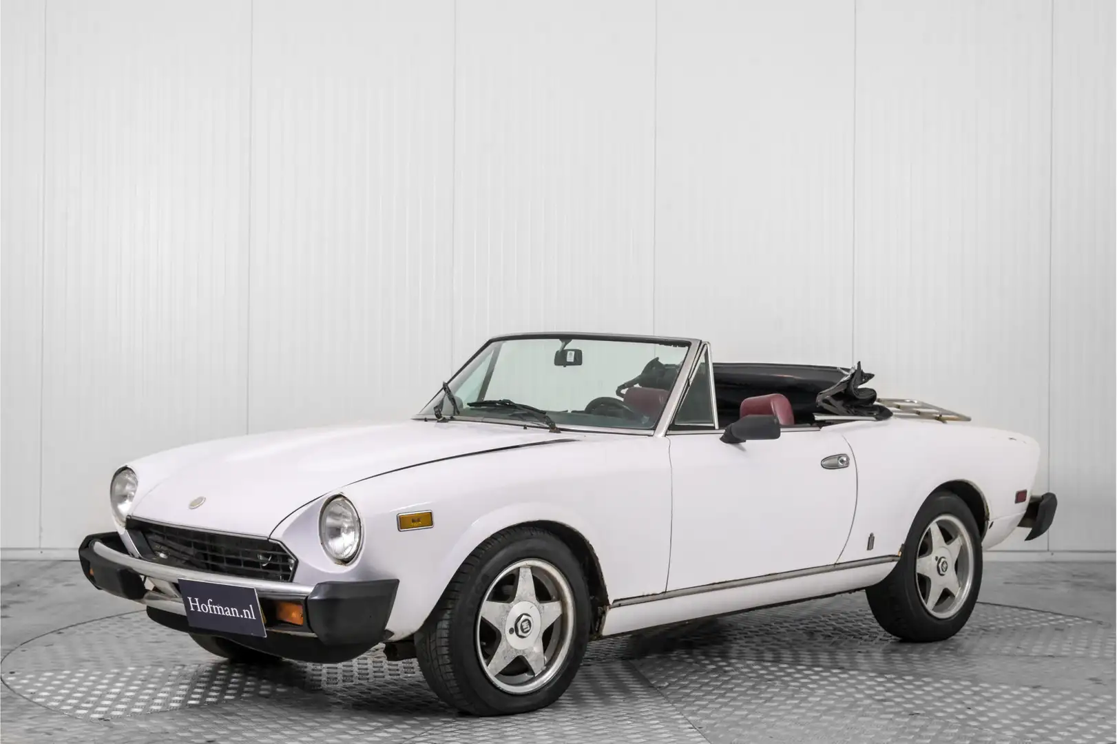 Fiat 124 Spider 2000 Sport Blanco - 1